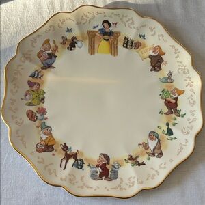 Lenox Disney's Snow White Cake Plate Discontinued -High Value Piece- New No box